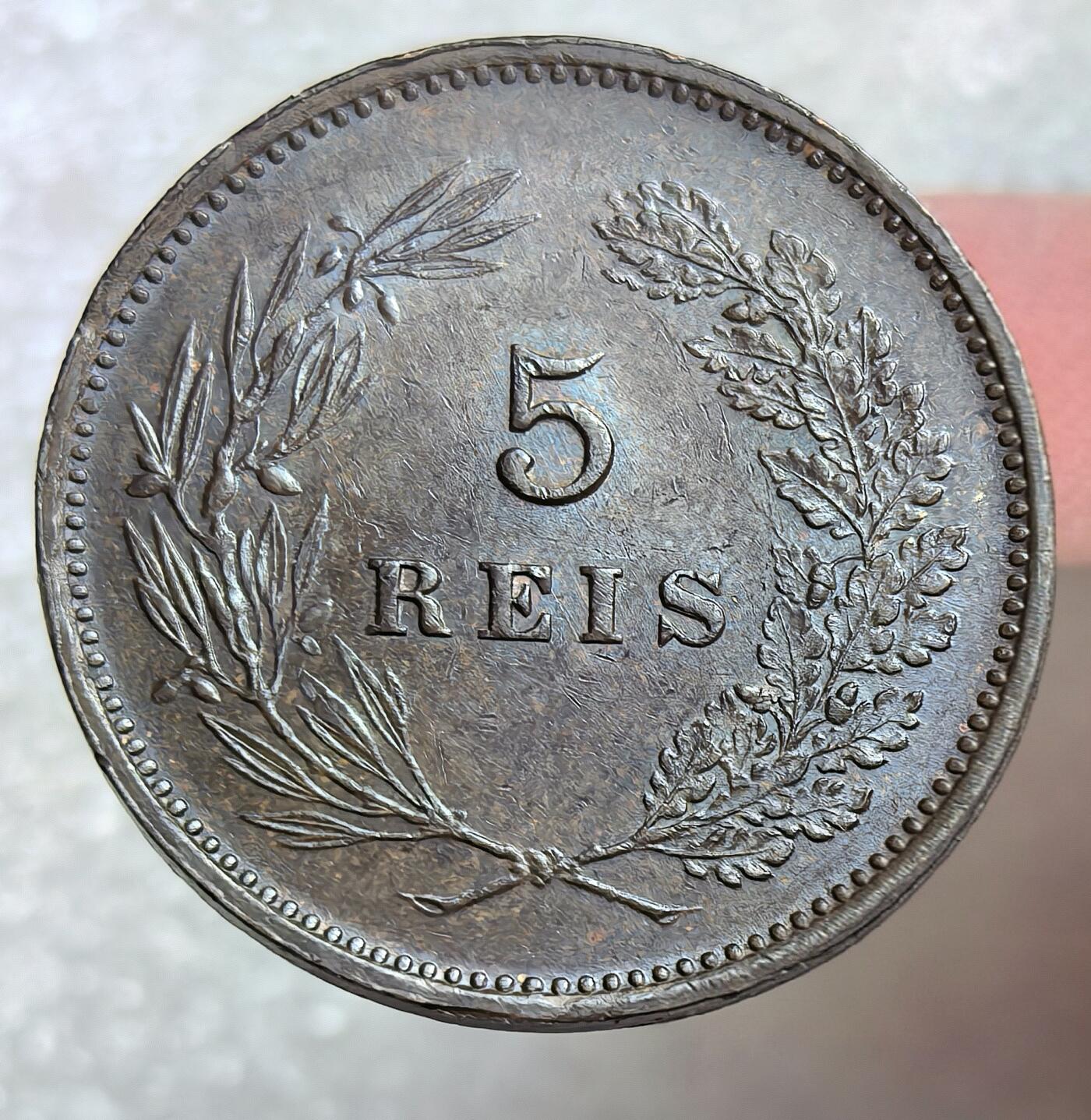 埃及、德属东非、匈牙利、葡萄牙、沙俄古银币古铜币，周五晚上九点倒数截拍，满百包邮，可寄存半年，喜欢朋友微信扫描二维码可直接参拍 UNC品相葡萄牙1910年5瑞斯，km555