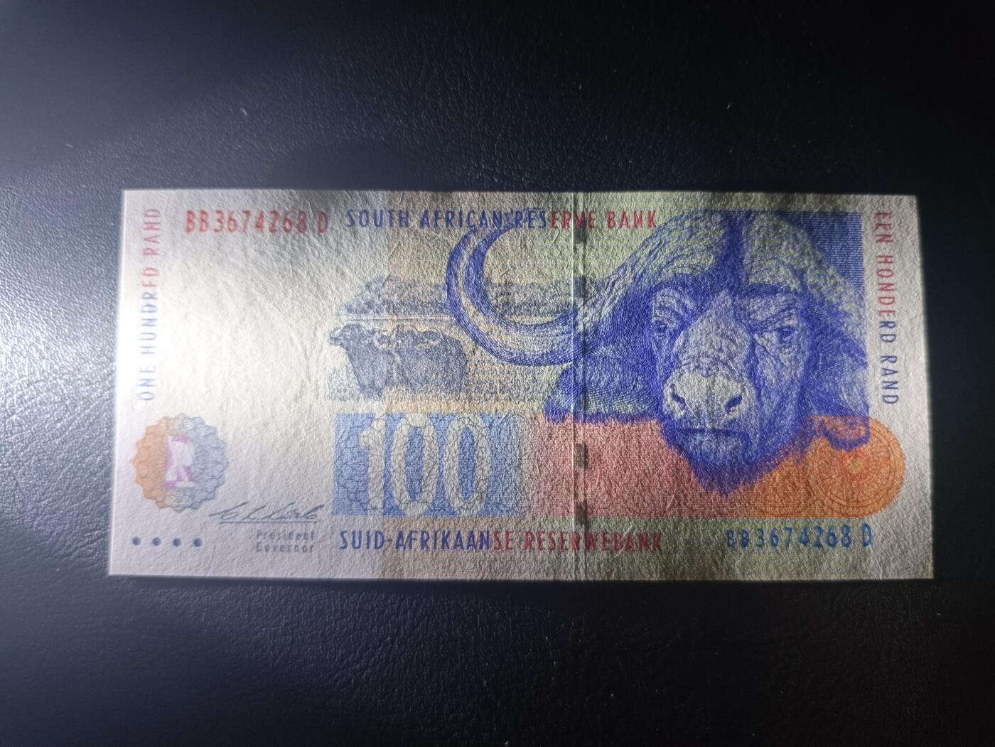 2025十一月第一期，总199期 南非1994年100兰特UNC-，少见首签首年份，非洲野牛和斑马迁徙