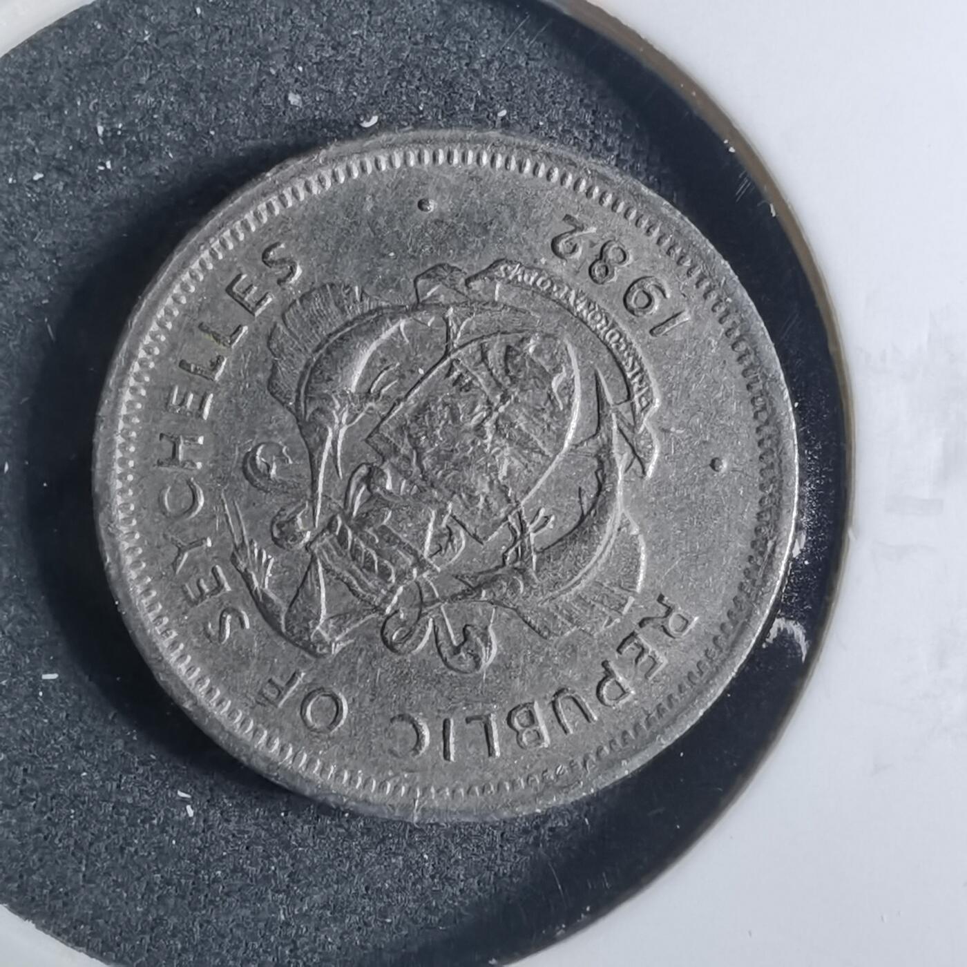 沼泽如烟--第885场 塞舌尔1982年25分