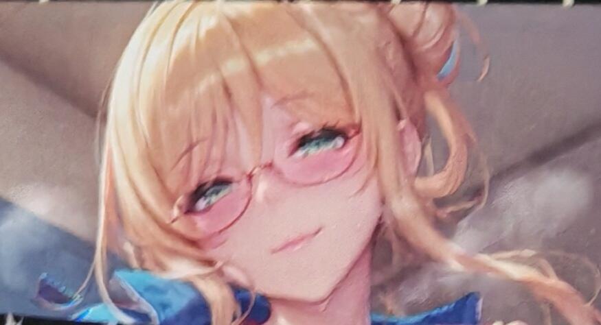 铃鹿第九期（提示一：自制卡难免瑕疵，可能存在撞角爆边等出厂瑕疵，介意慎拍；提示二：参拍请慎重，跑单押金不退的）） 动漫美女艺术卡