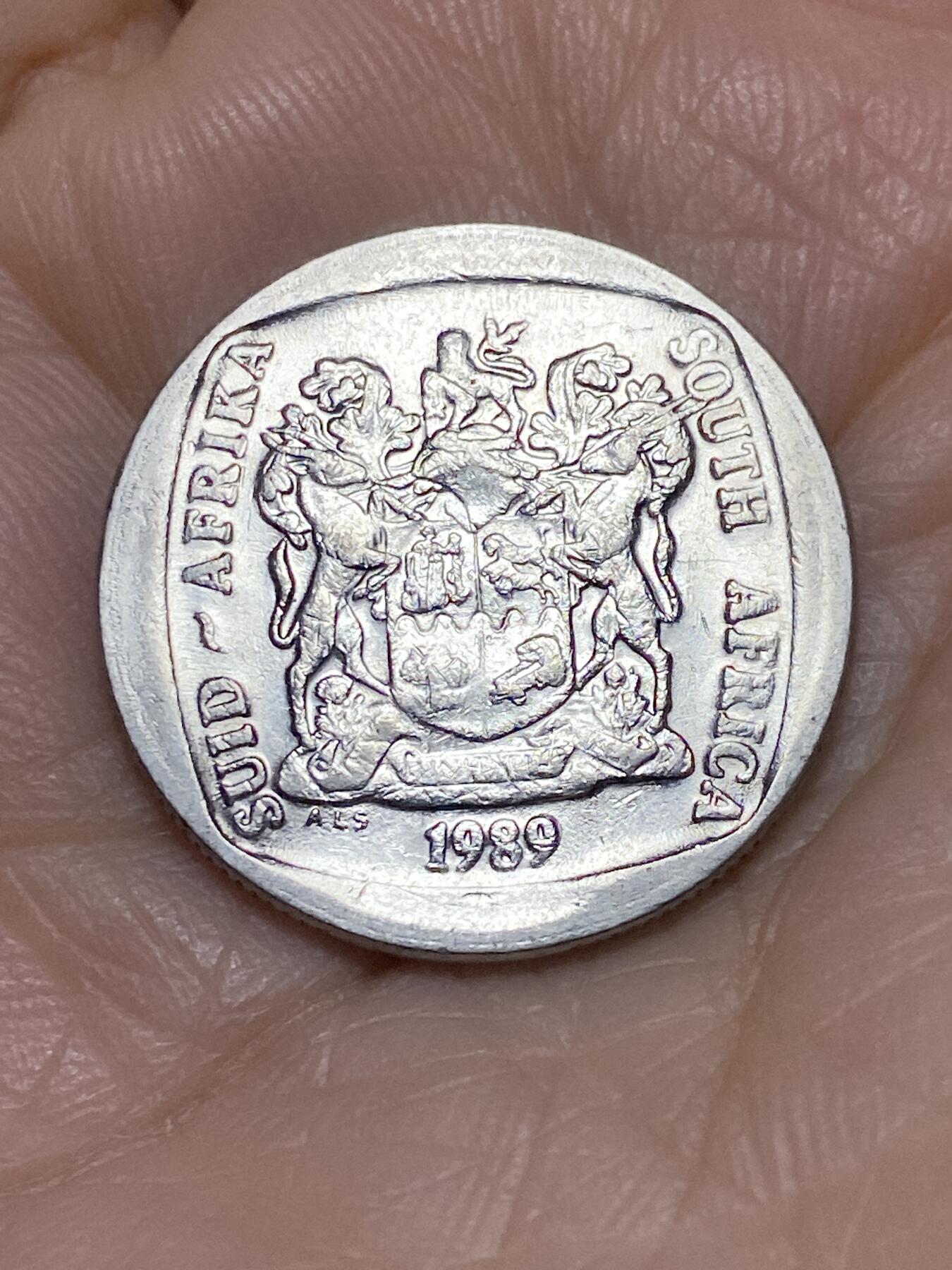 2025年第一百二十场(总第一百四十六场）外国好品散币(免佣金)