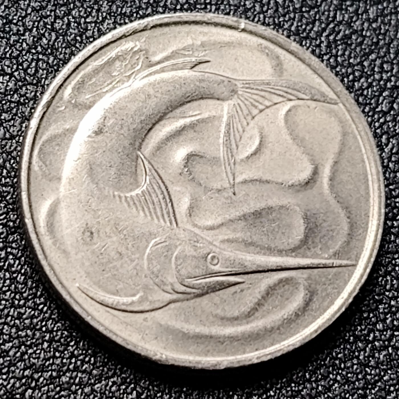 泉币菌-第120场-精品福利场 高币值 1982年 新加坡20分 海洋动物-剑鱼 24mm