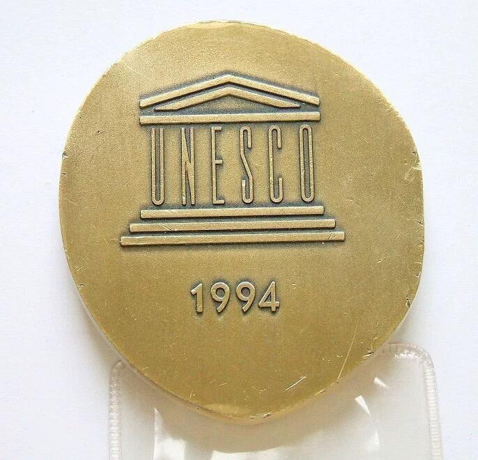 【艺术】法国艺术大章 世界伟人圣雄甘地 高浮雕精制椭圆型超大铜章 56×60MM厚8MM 120克