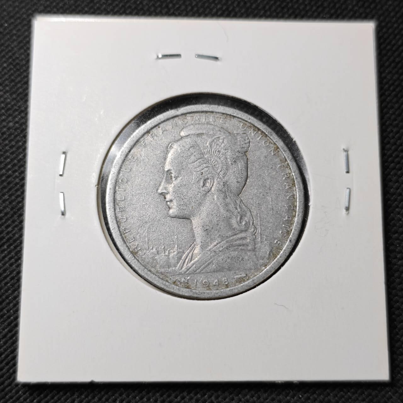 KK钱币收藏小铺  第362场  2月预留时间 周末发货  1948法属西非2法郎