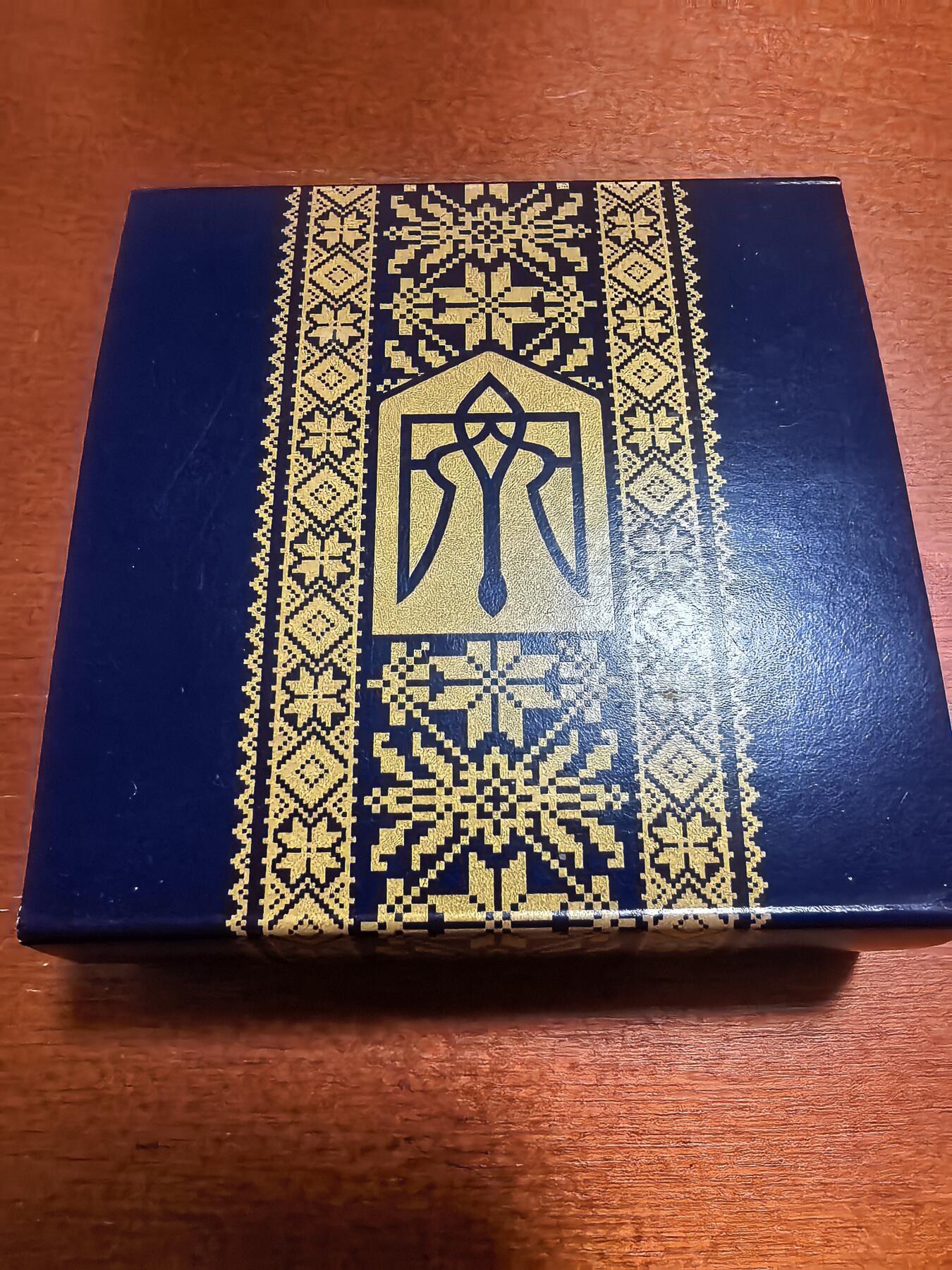 长老汇蛇年精选第六十九场拍卖 2022立陶宛乌克兰为自由而战10欧元彩色地图精制银币，23.3克925银，盒证全，5000枚