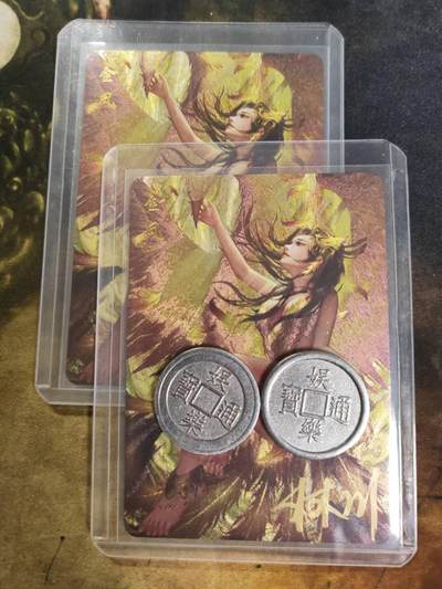 阳大大卡牌拍卖第79期（持续收拍品，周六晚上九点截拍，进群福利早知道） - 【亲签】卡卡有趣 凤育九雏 金凤双服饰 林川亲签 折光粗闪 带卡夹