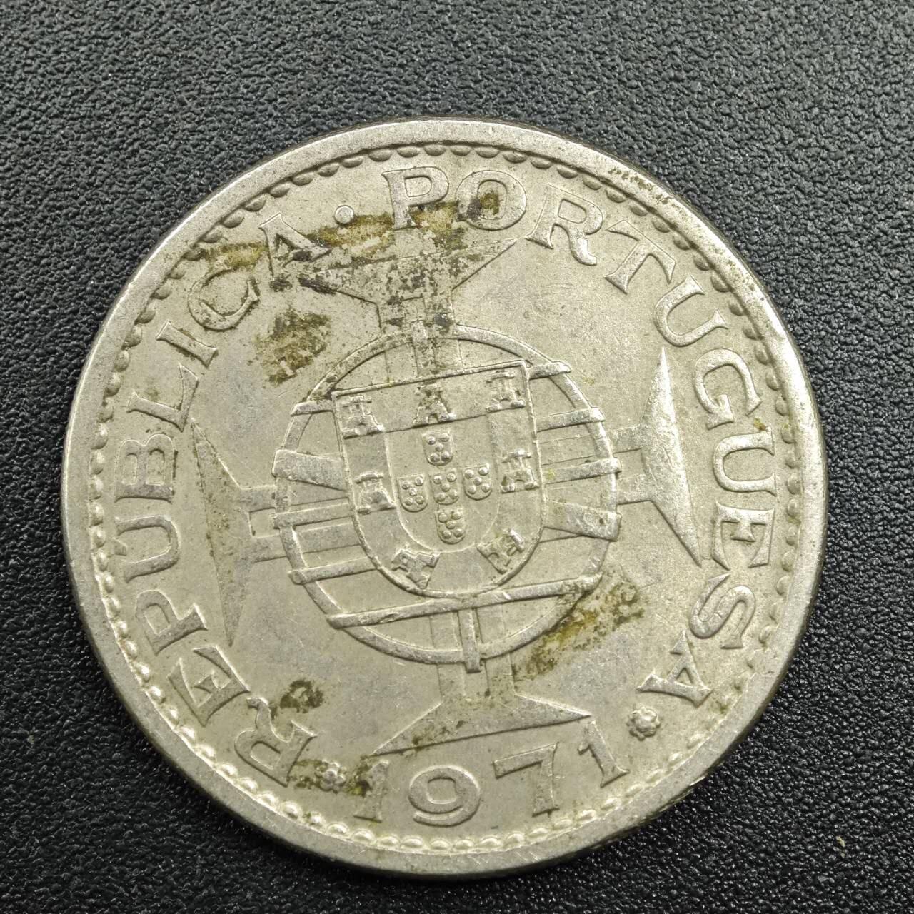 【淘币小摊】实时拍第七百八十一拍   散币场   满百包邮可预留二周 每周一统一发货   葡属莫桑比克1971年5埃斯库多镍币