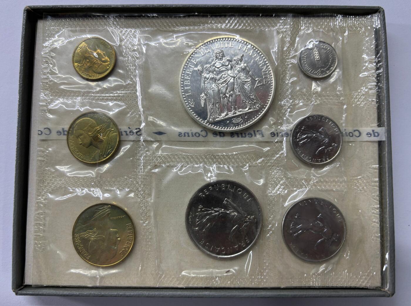 【雨安】【世界币章112-113期】周五/周六 两场连拍 2025-10-31 周五 19:30 保真 8秒倒数自动落锤 高效拍卖  [现代套币] France 法国套币 1972年 含大力神10法郎