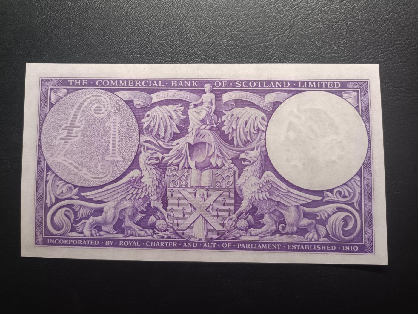 2025十一月第一期，总199期 苏格兰国家商业银行1949年1镑流通好品XF，银行创始人和苏格兰大徽章，少见早期紫色版本