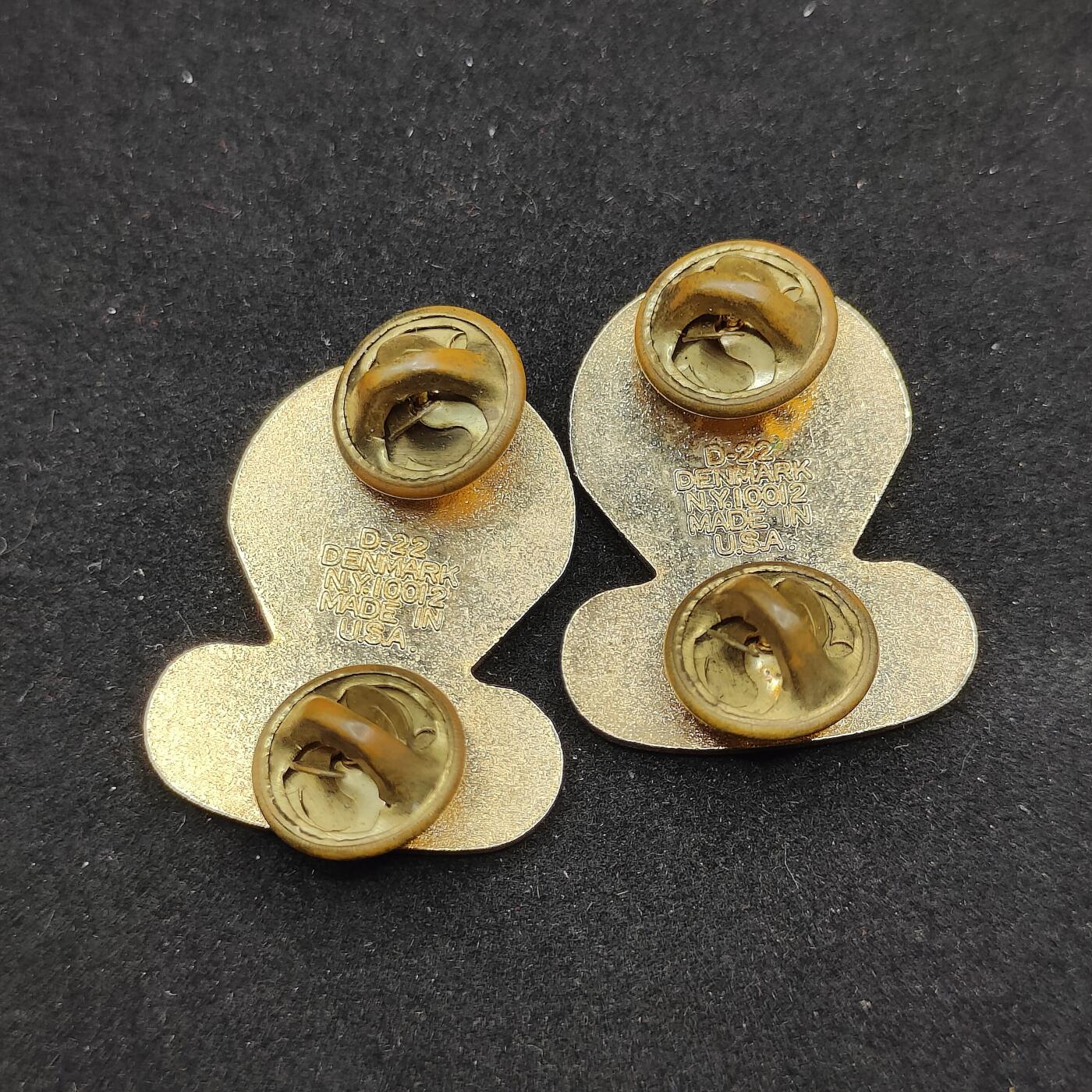 0元起拍勋章 第306期 咸鱼国勋章拍卖专场 11月2日（周日）下午6：00开始 稀少 美国陆军金骑士表演队领章一对