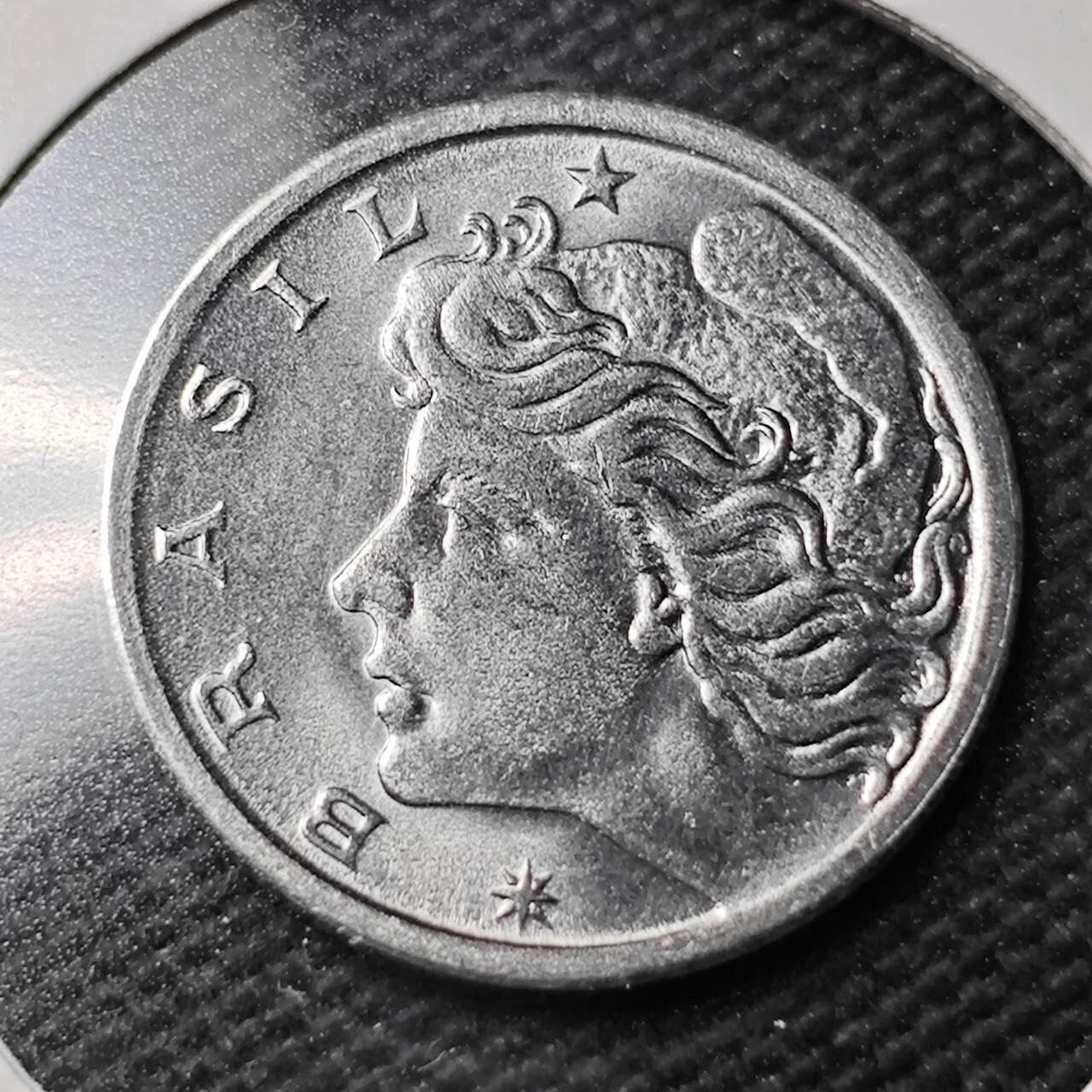 KK钱币收藏小铺  第361场  2月预留时间 周末发货  巴西2分农粮纪念币