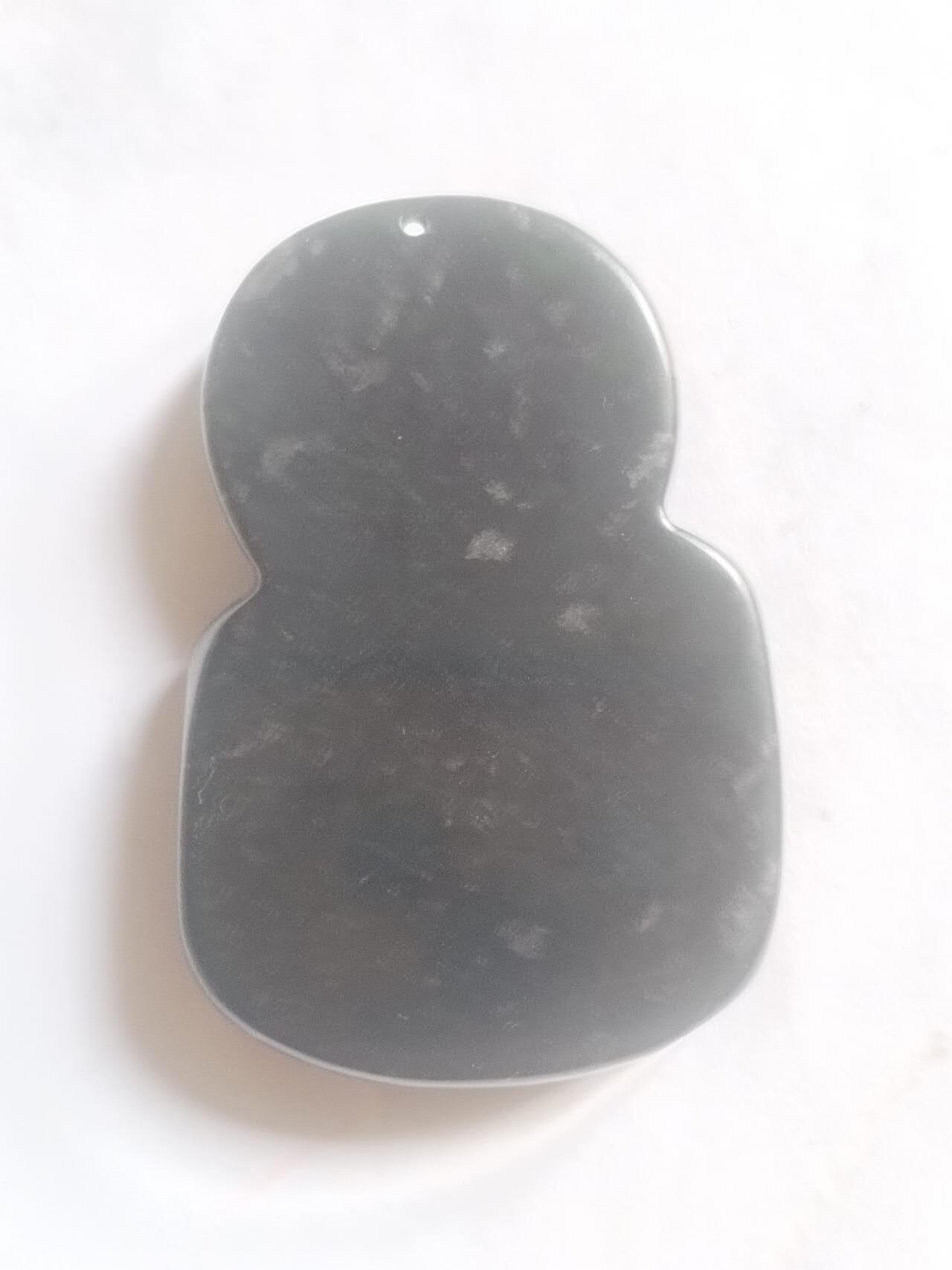 玉石 手镯 手串 手链 和田墨玉牌子。