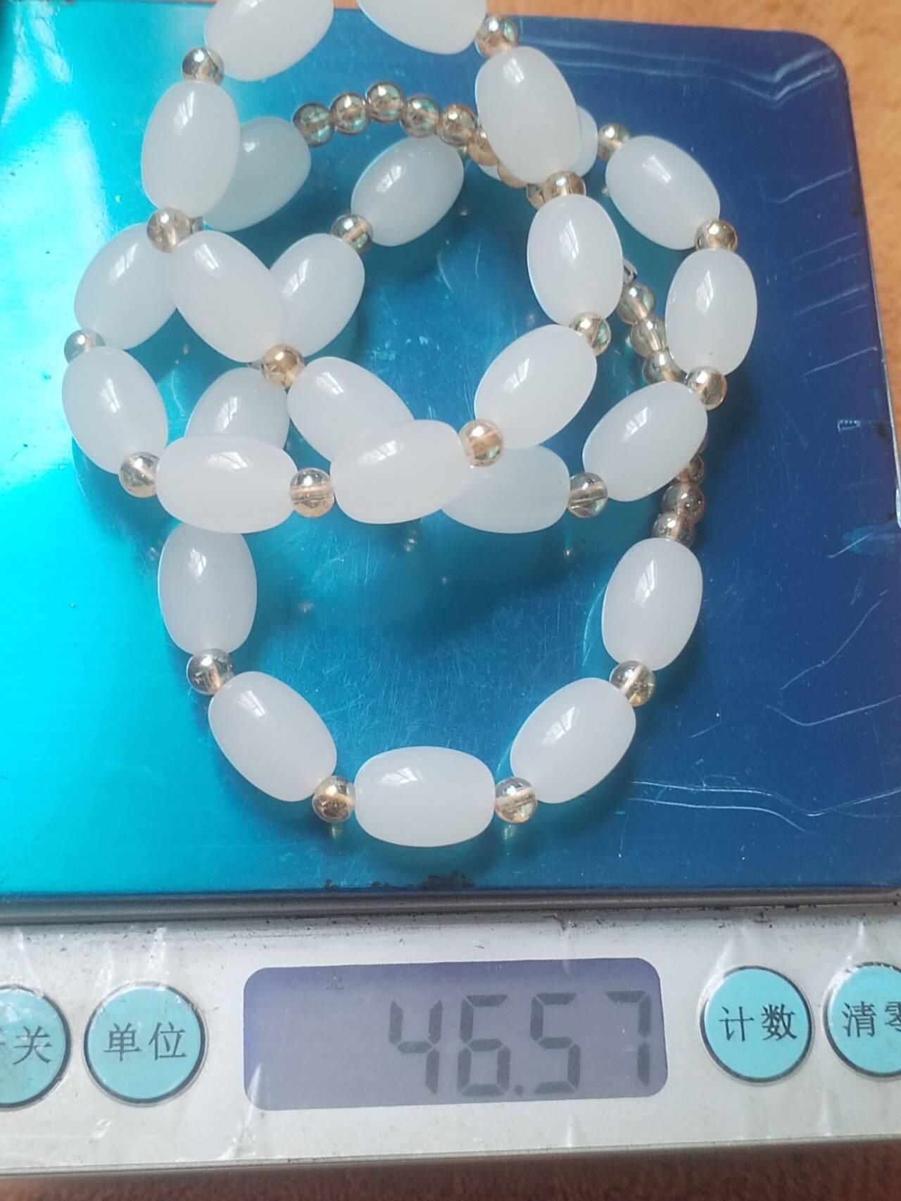 玉石 手镯 手串 手链 和田白玉项链。