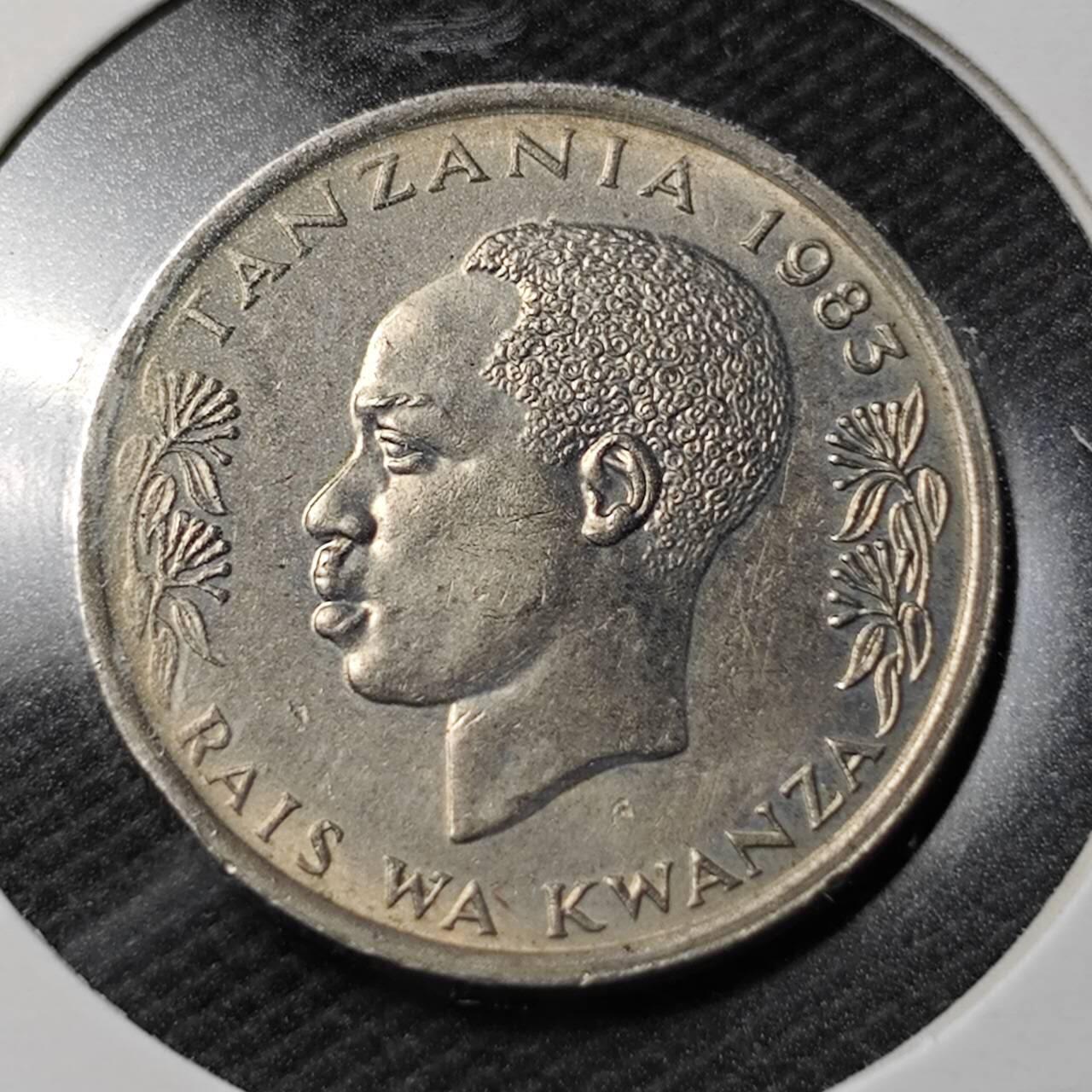 KK钱币收藏小铺  第361场  2月预留时间 周末发货  1983坦桑尼亚50分