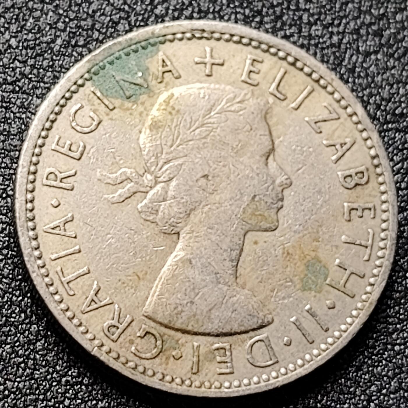 泉币菌-第120场-精品福利场 英国早期1961年2先令老镍币 伊丽莎白二世青年女王头像 28.3MM