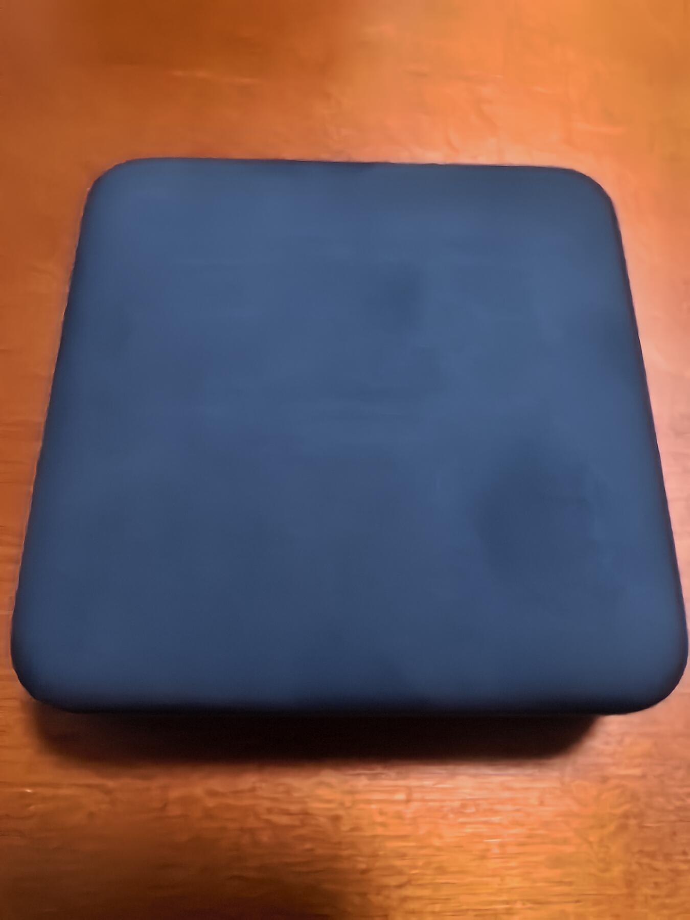 长老汇蛇年精选第六十九场拍卖 2022立陶宛乌克兰为自由而战10欧元彩色地图精制银币，23.3克925银，盒证全，5000枚