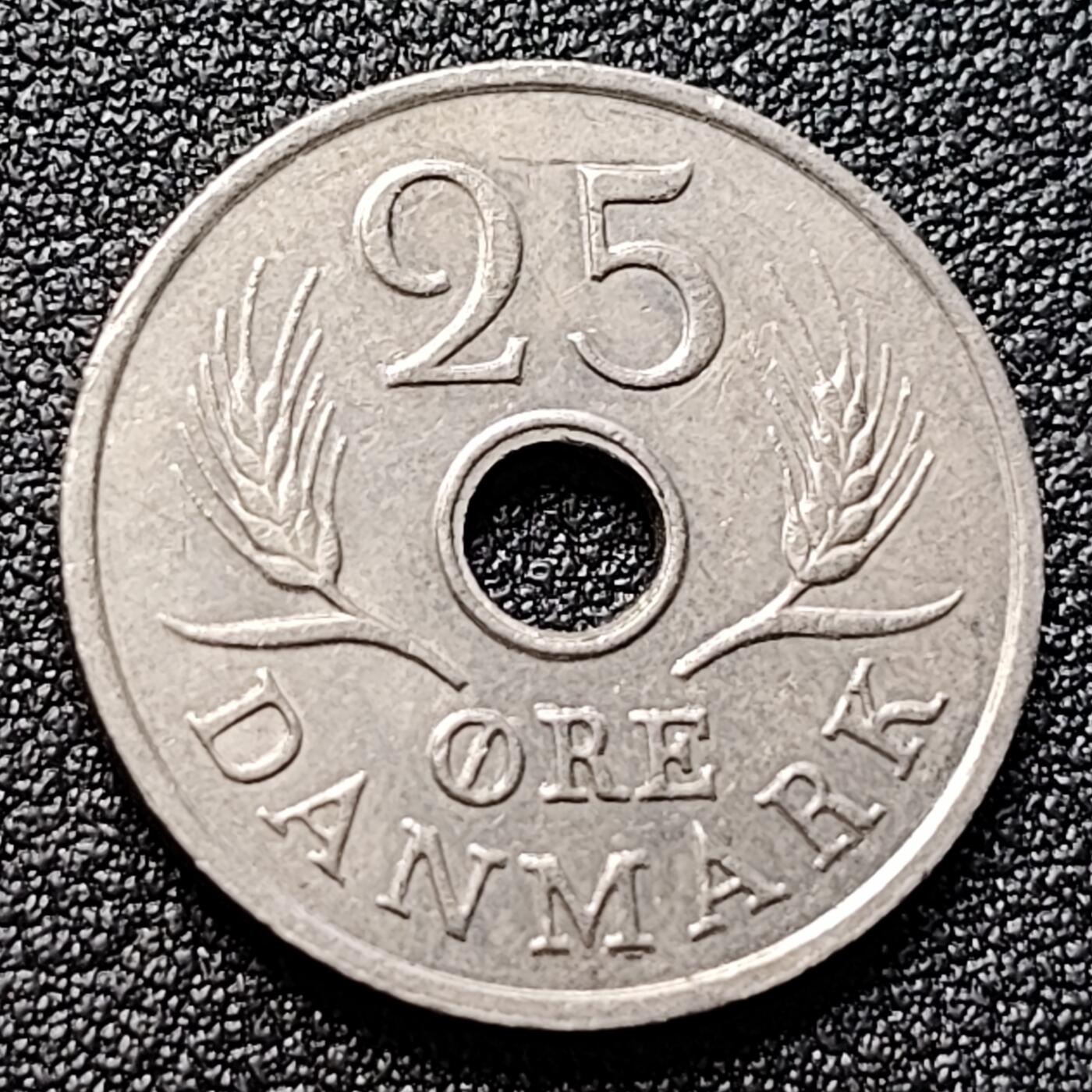 泉币菌-第121场-精品福利场 丹麦25欧尔 费雷德里克九世 早期王冠花枝