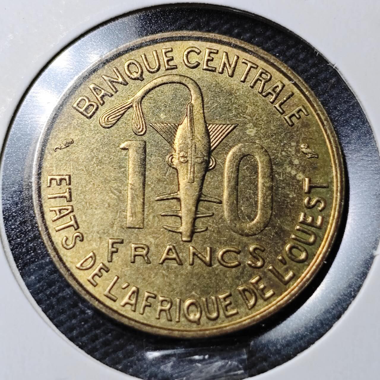 KK钱币收藏小铺  第361场  2月预留时间 周末发货  1964西非10法郎 好品