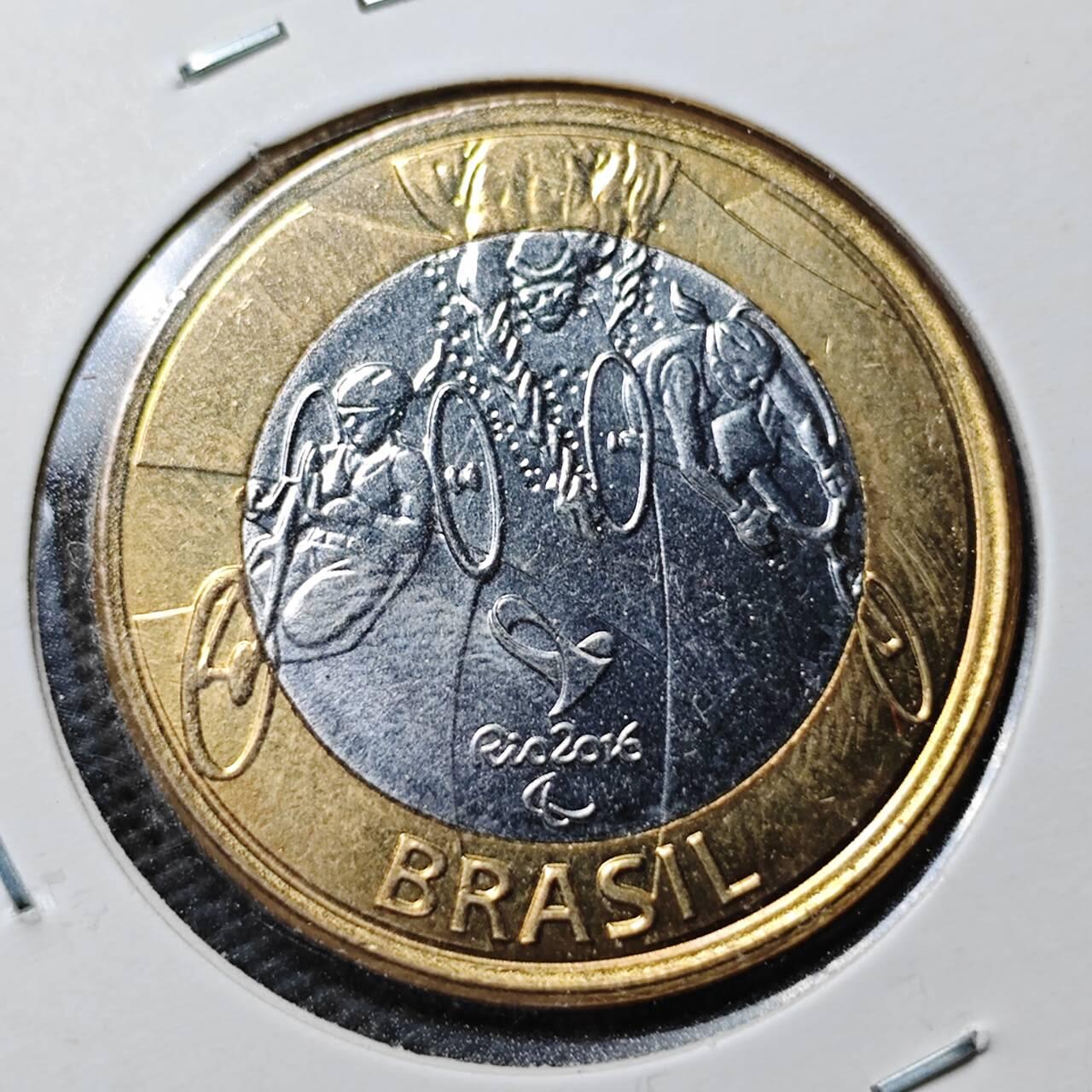 KK钱币收藏小铺  第361场  2月预留时间 周末发货  巴西1瑞尔双色币纪念币