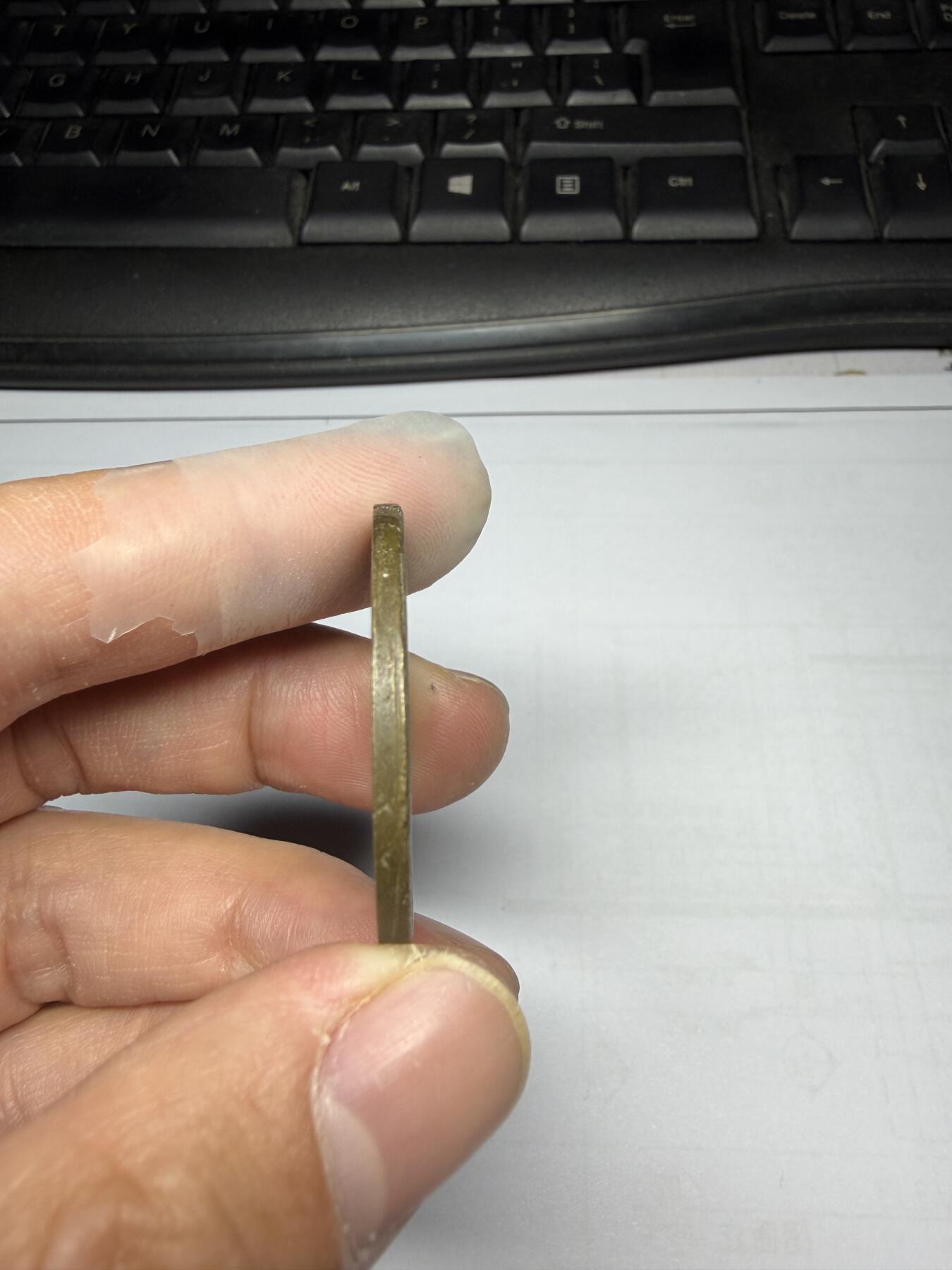 2025年集古藏今外币拍卖第十期-第1场—（总第281拍），本期古钱币全场包真，拍卖名称未备注的均无补裂翘等缺陷，可以寄存60天，满160元包邮。 水坑崇宁通宝，尺寸35.3*2.55