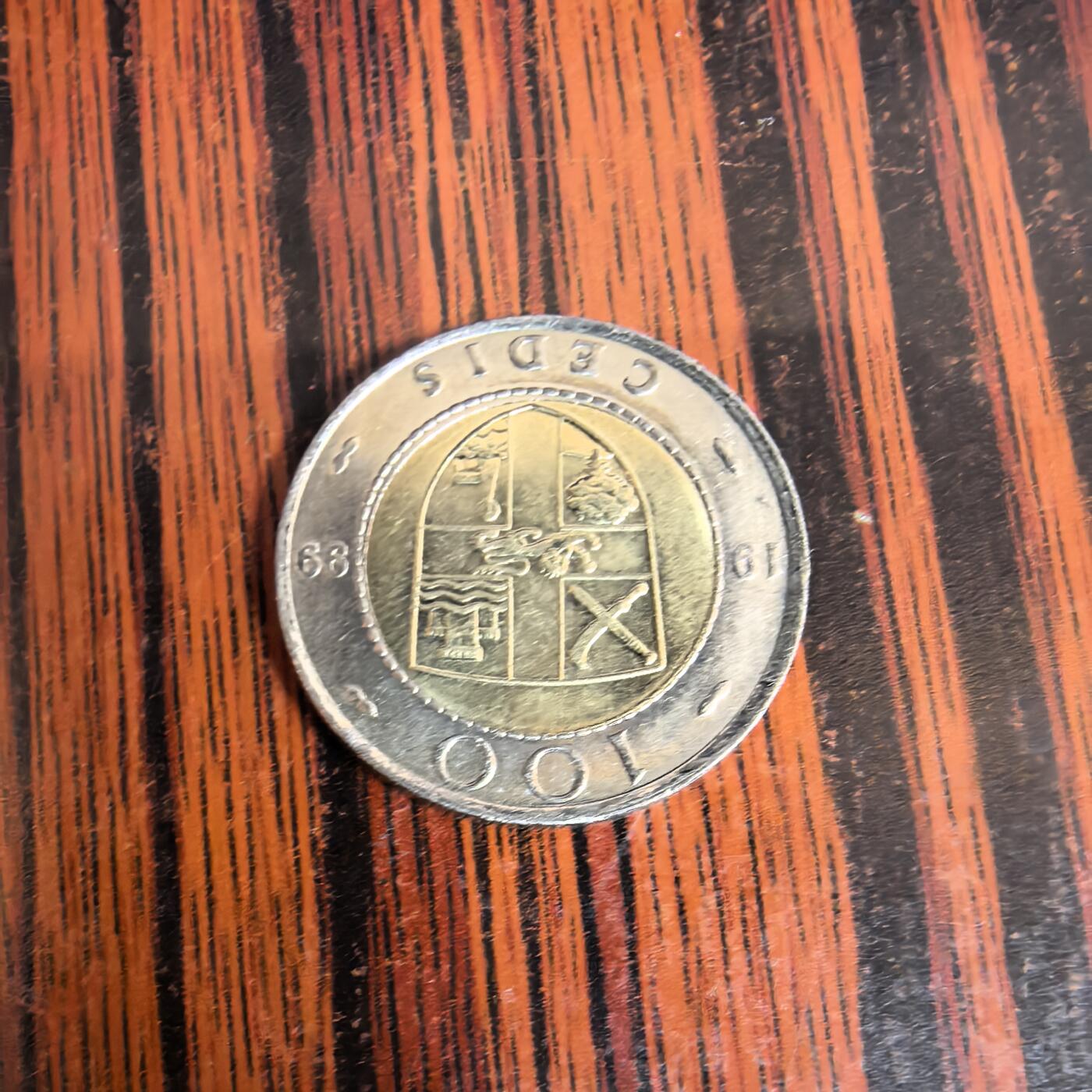 泡泡币外币第十八场可代拍15038385335微信 加纳100里拉。