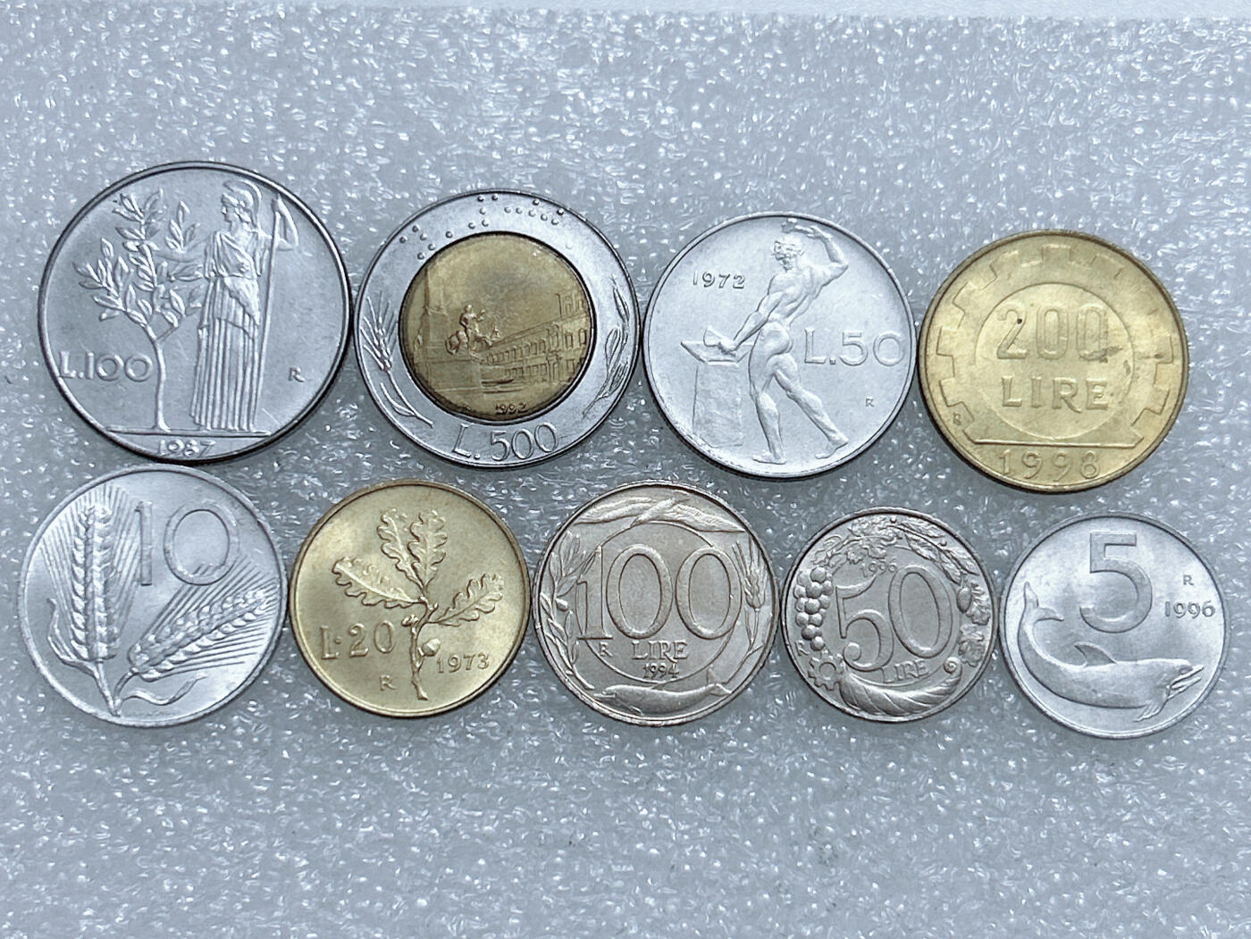 第一海外回流一元起拍收藏 散集专场  第260期 意大利不同版本硬币9枚 原光好品