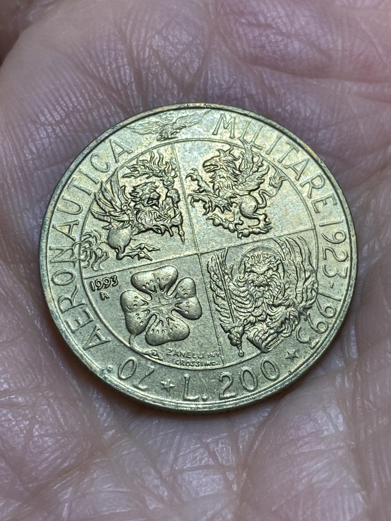 2025年第一百二十场(总第一百四十六场）外国好品散币(免佣金) 意大利🇮🇹1993年200里拉(意大利空军军事航空70周年纪念币)