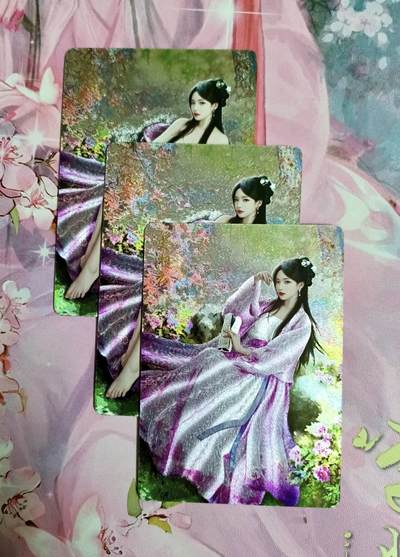 龙虎卡牌第六一场 （无佣金，单场满200元包邮，欢迎送拍） - 粗闪3张 燎原红楼梦 史湘云3渐变