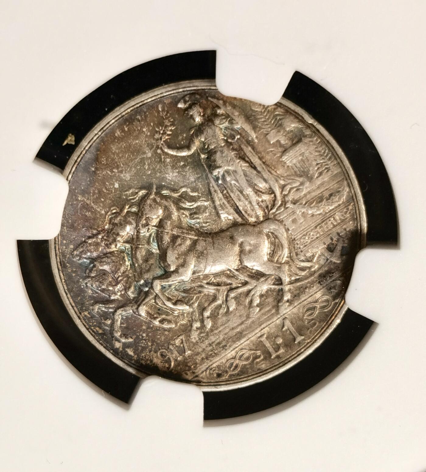 甄臻铺-世界币章拍卖（第37期），送拍享返佣金等优惠多多 NGC-AU58 意大利 1917年R 伊曼纽尔二世 四驾马车1里拉 背面彩虹包浆