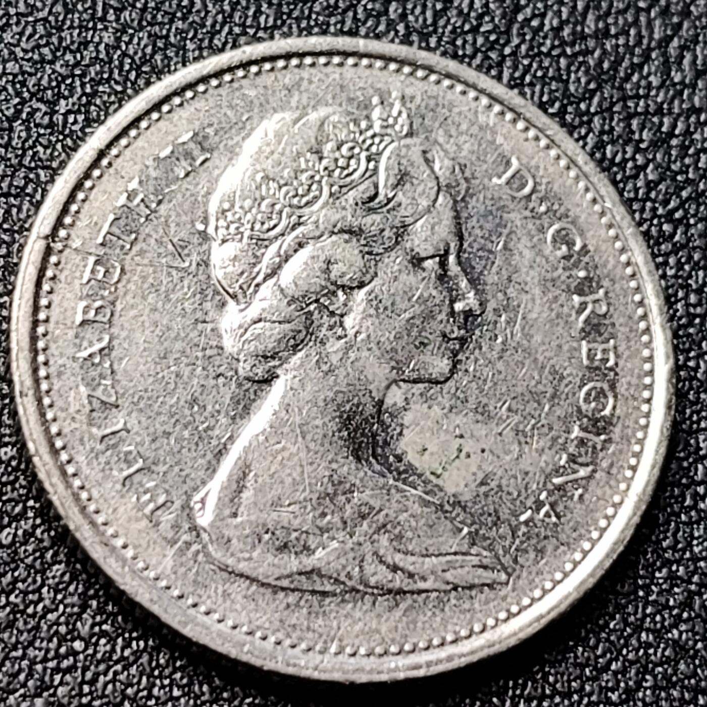 泉币菌-第120场-精品福利场 高币值 加拿大1974年1/4加拿大元 伊丽莎白二世 驯鹿 24mm