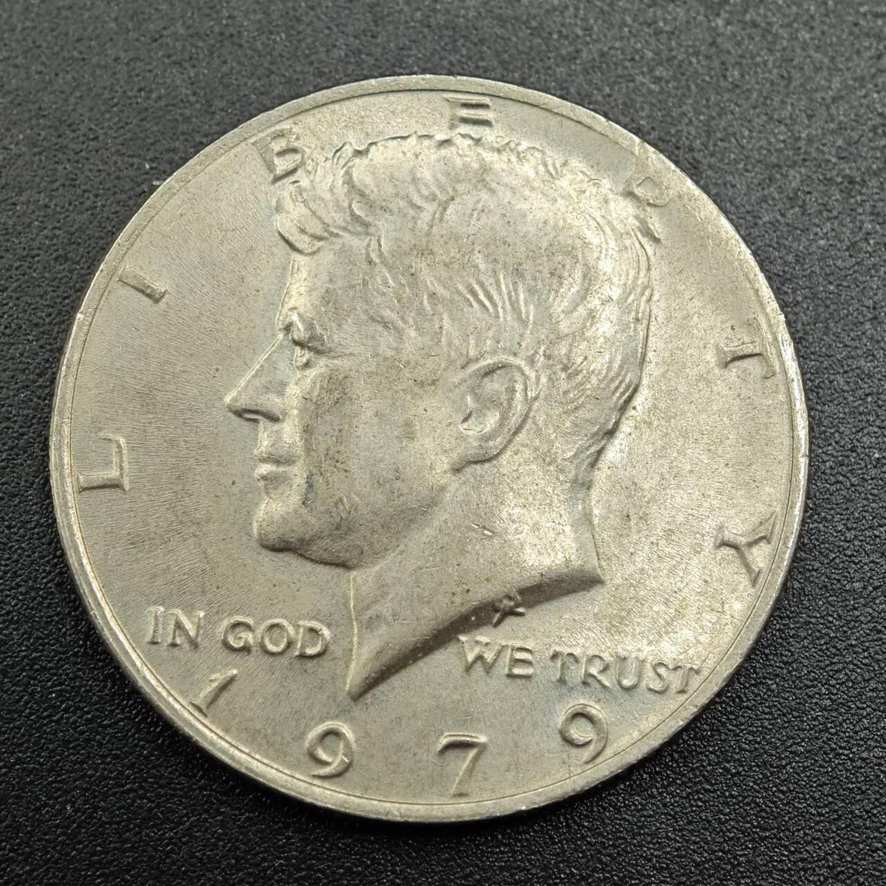 【淘币小摊】实时拍第七百八十一拍   散币场   满百包邮可预留二周 每周一统一发货   美国1979年肯尼迪半美元