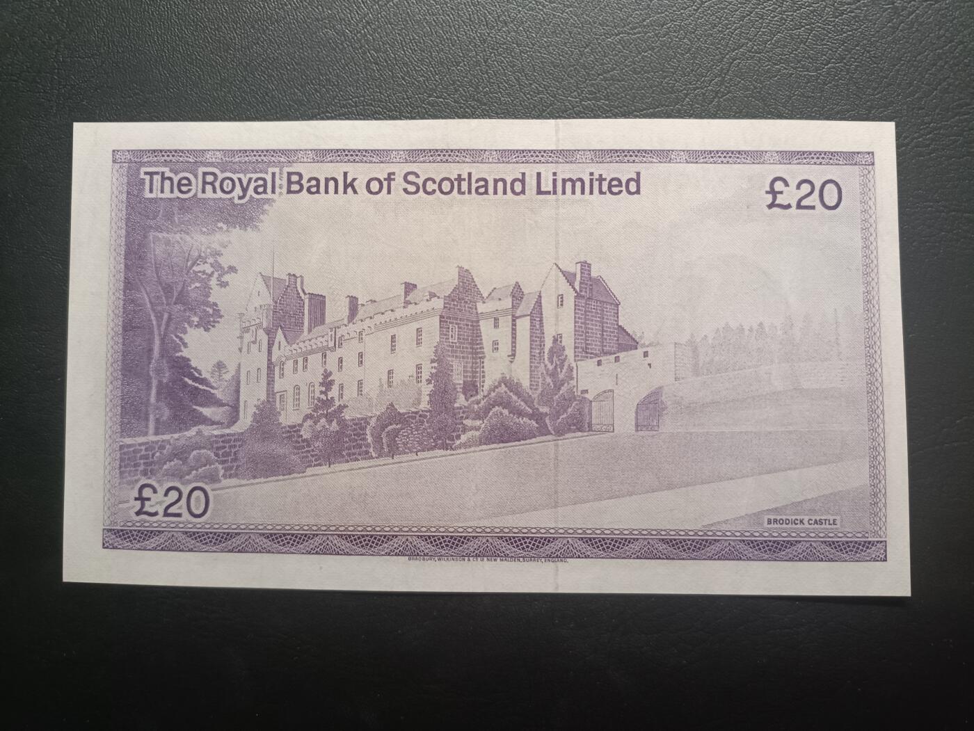 2025十一月第一期，总199期 苏格兰皇家银行1981年20镑AUNC，银行徽章和布罗迪克城堡，少见中高面值