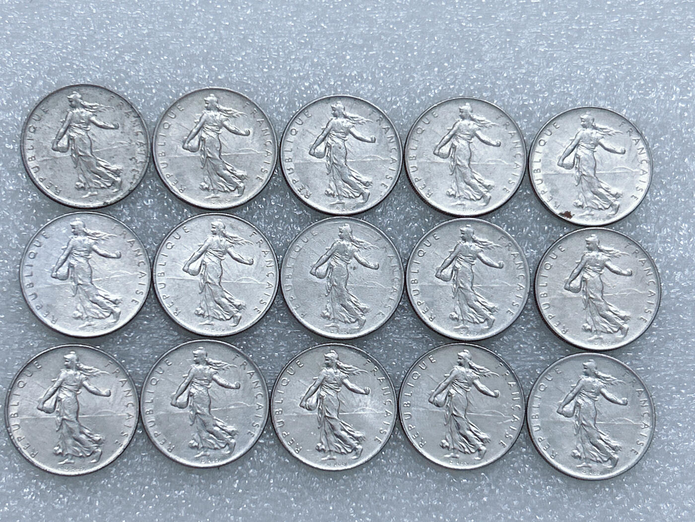 第一海外回流一元起拍收藏 散集专场  第260期 法国1法郎硬币 15枚