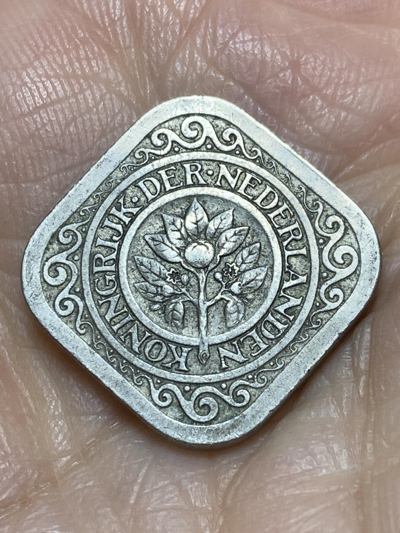 2025年第一百二十场(总第一百四十六场）外国好品散币(免佣金)