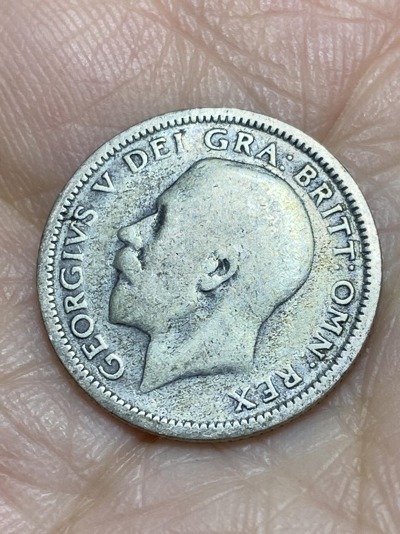 2025年第一百二十场(总第一百四十六场）外国好品散币(免佣金) 英国🇬🇧1925年6便士银币(乔治五世第三版，宽边，首发年仅发行2年，500银)