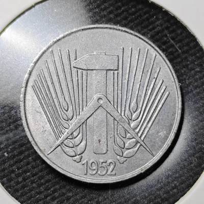 KK钱币收藏小铺  第362场  2月预留时间 周末发货 -  1952东德5芬尼 品不错