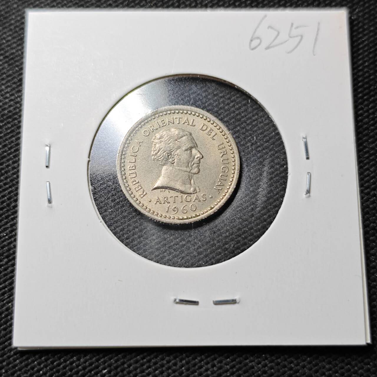 KK钱币收藏小铺  第362场  2月预留时间 周末发货  1960乌拉圭25分