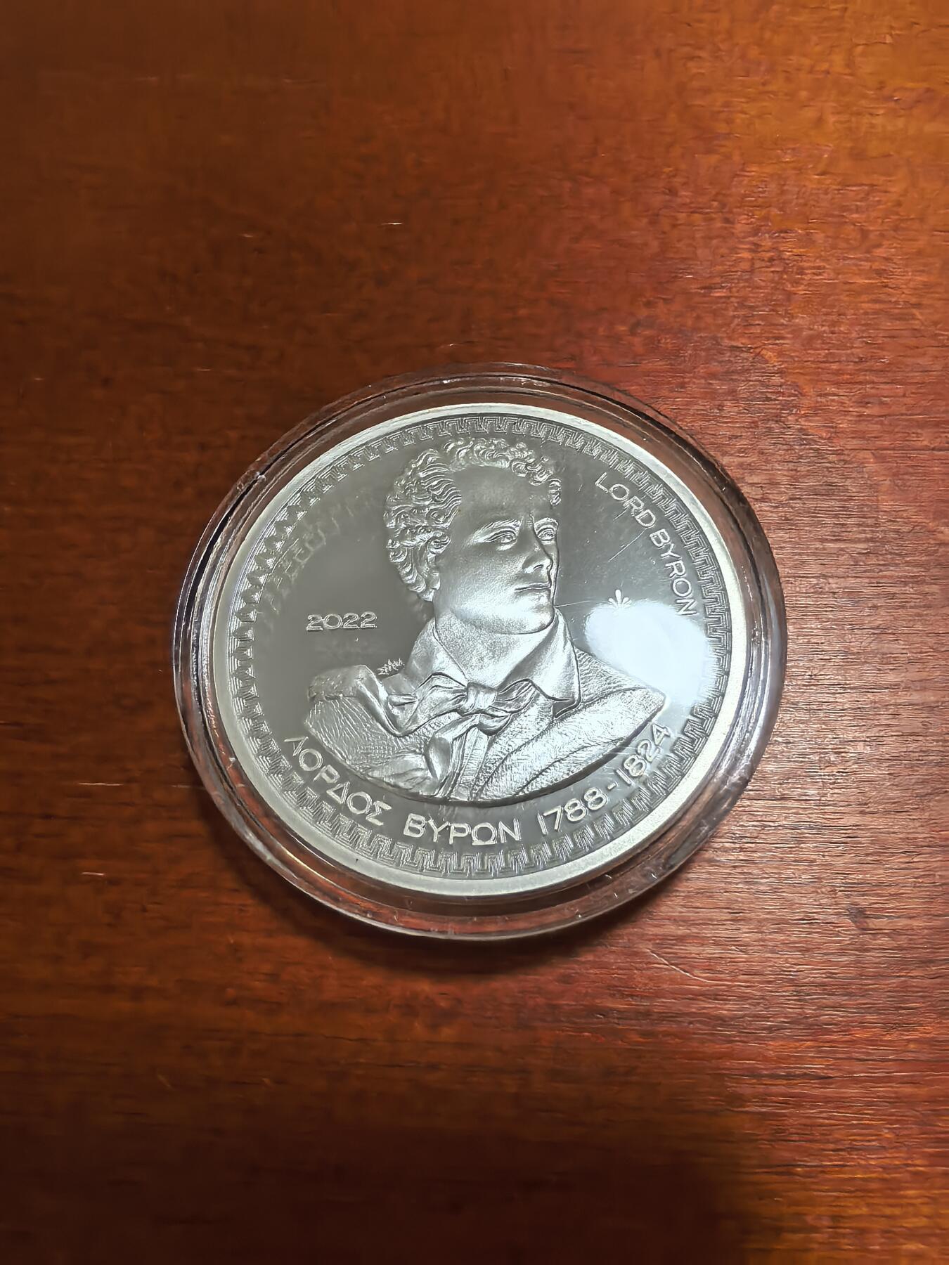 长老汇蛇年精选第六十九场拍卖 2022希腊拜伦10欧元彩色精制银币，34.1克925银，盒证全，2000枚