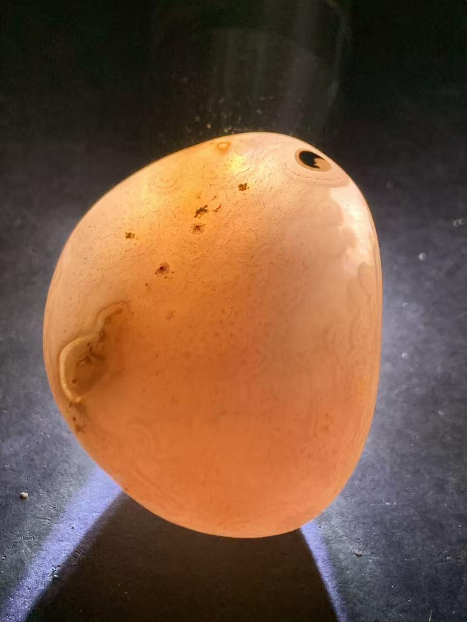 精美高玉化朱砂点战国红玛瑙随形吊坠一个