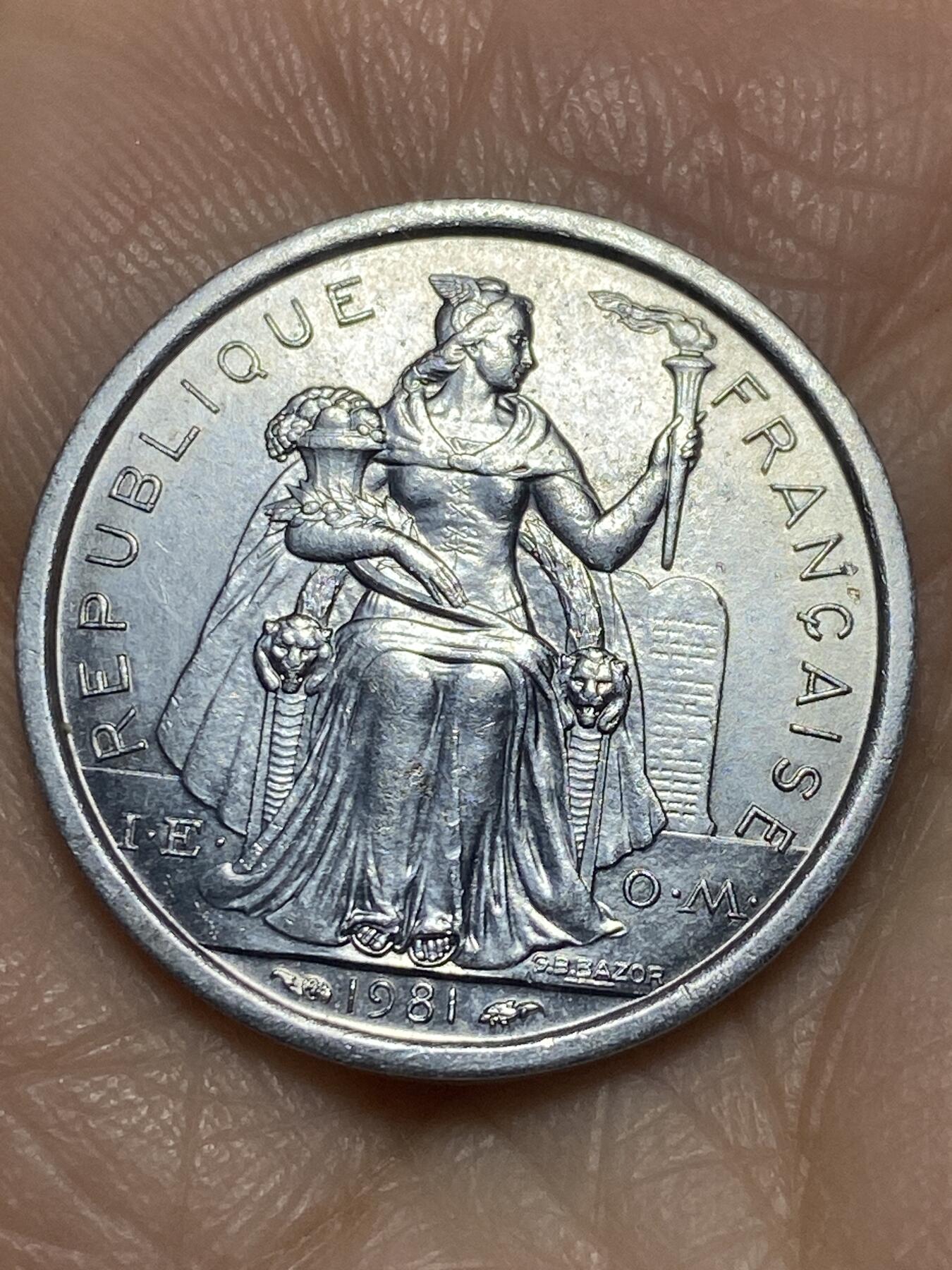 2025年第一百二十场(总第一百四十六场）外国好品散币(免佣金)