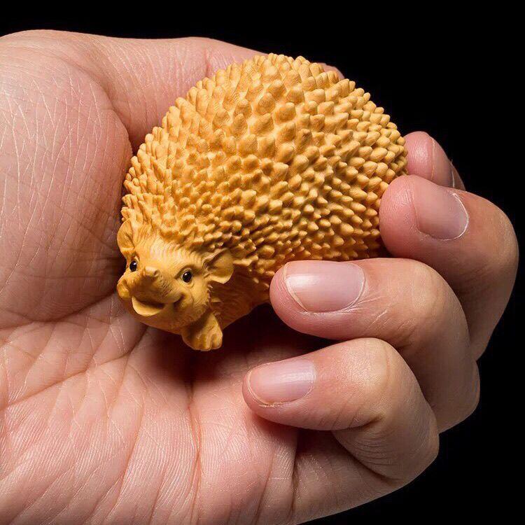 听雨轩（13） 黄杨木雕刺猬 6cm