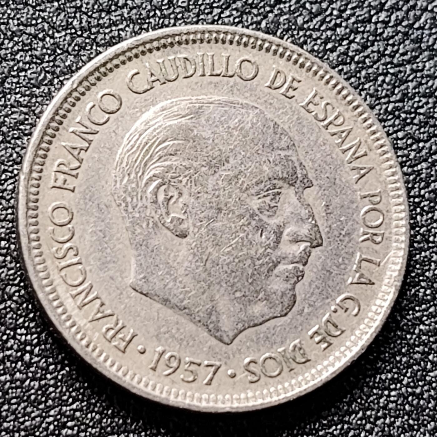 泉币菌-第121场-精品福利场 西班牙5比塞塔 鹰 独裁者佛朗哥 卡洛斯一世铜镍币23mm