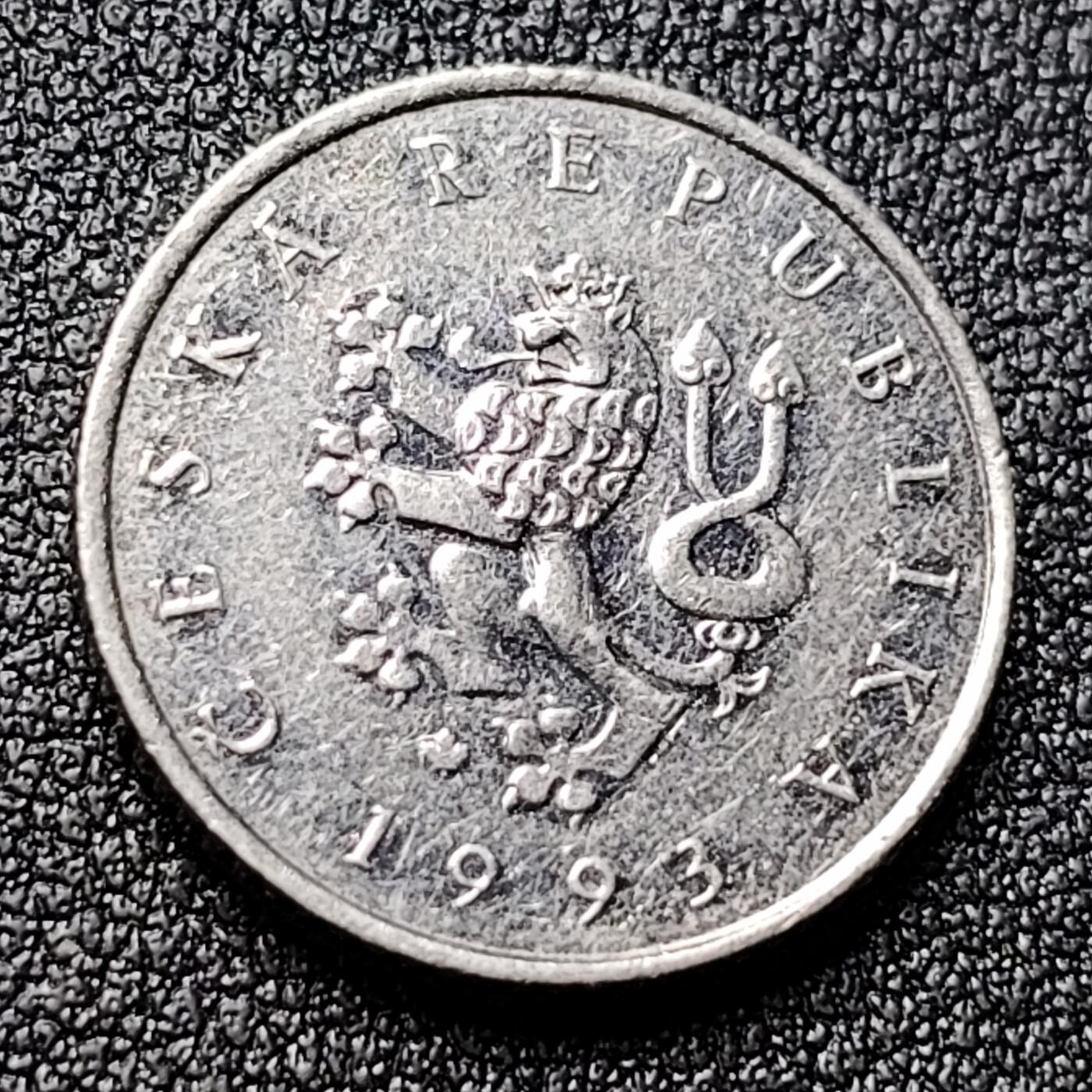 泉币菌-第120场-精品福利场 捷克1克朗硬币 20mm 皇冠双尾狮