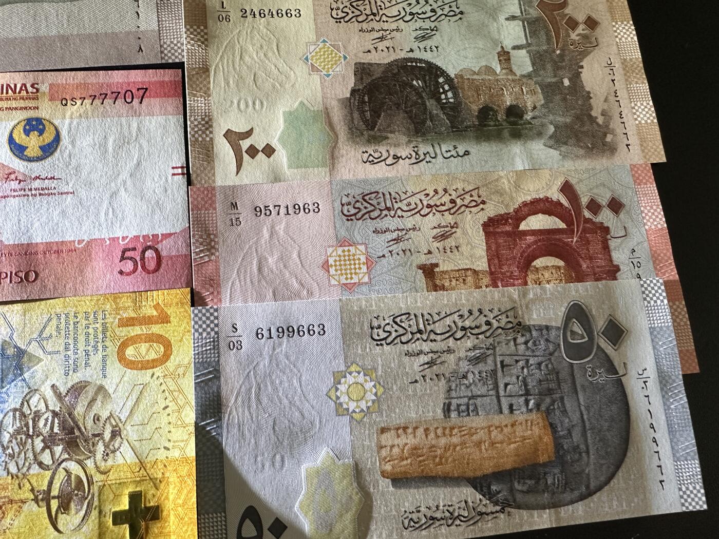 《外钞收藏家》第五百八十期（精选场）（本平台长期征集拍品、欢迎藏友们联系合作）