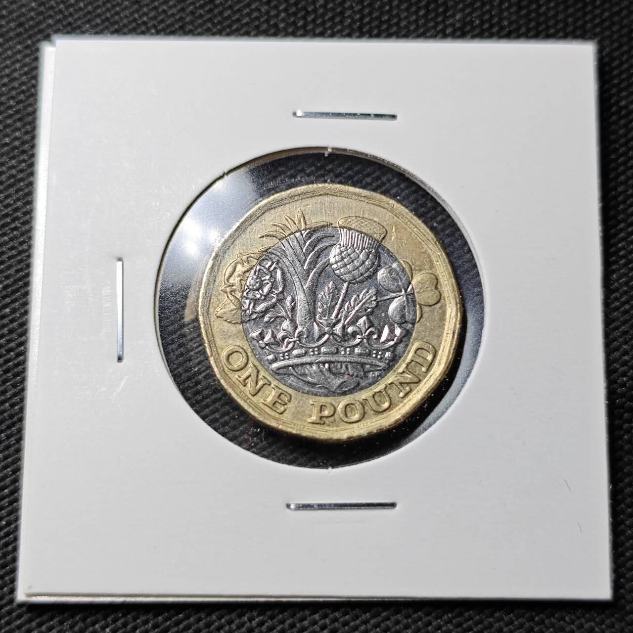 KK钱币收藏小铺  第361场  2月预留时间 周末发货  英国1镑双色币