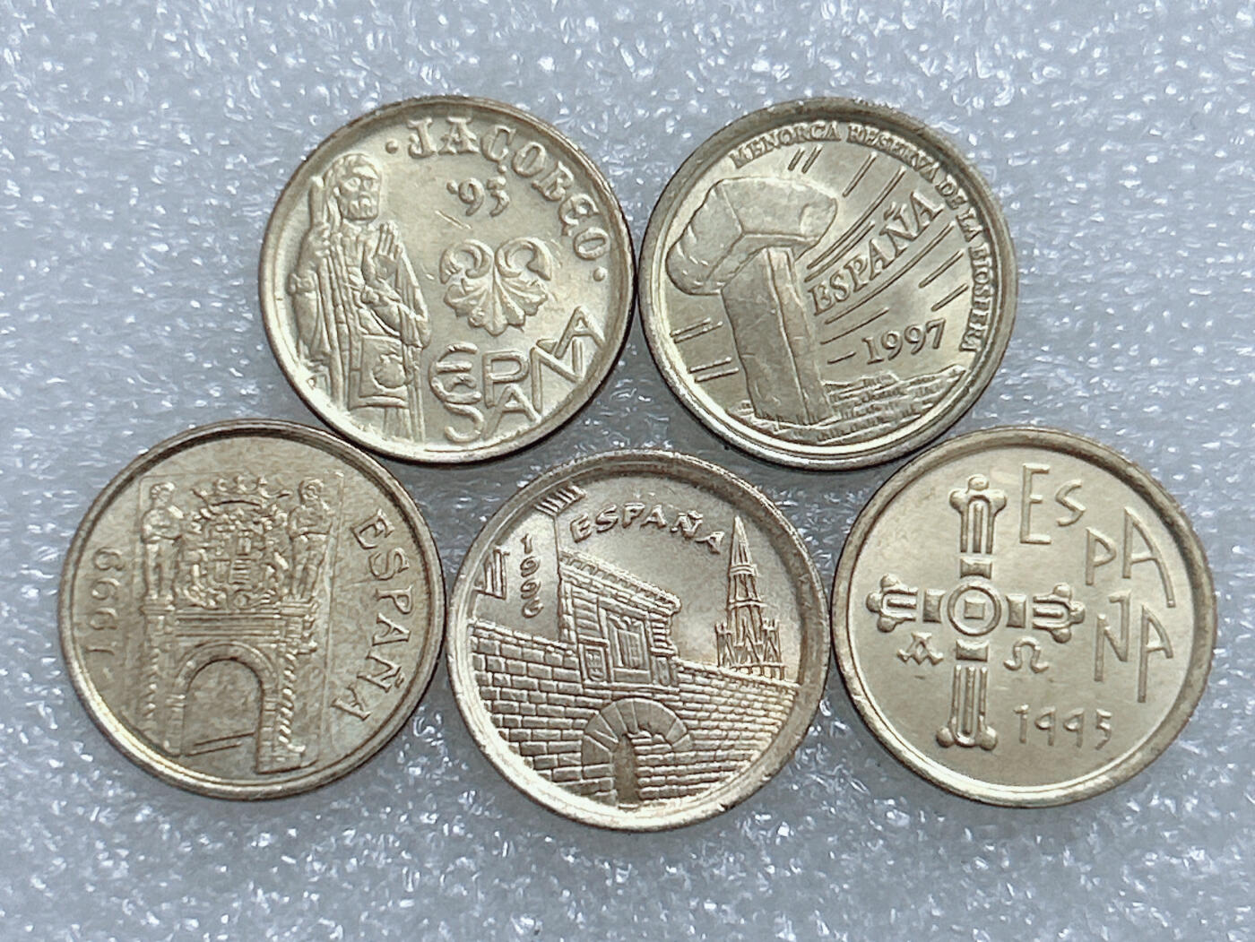 第一海外回流一元起拍收藏 散集专场  第260期 西班牙不同版本5比塞塔黄铜币 5枚