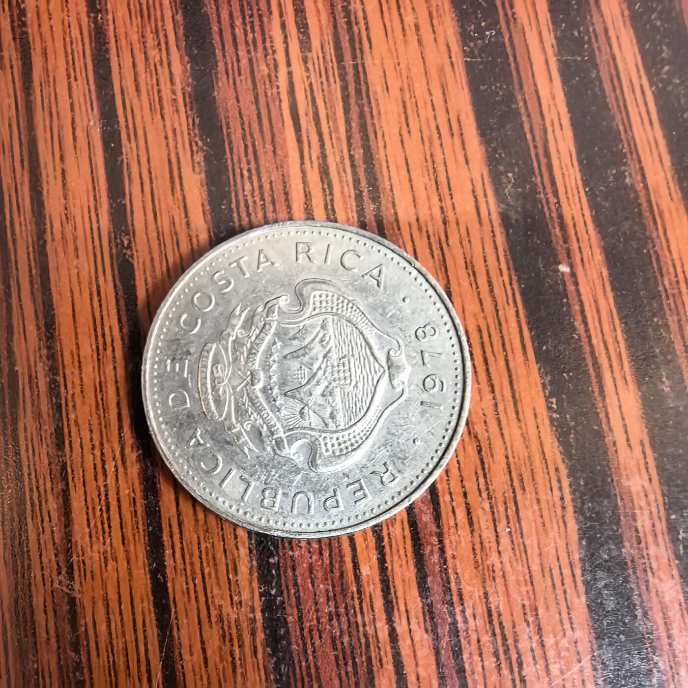 泡泡币外币第十八场可代拍15038385335微信