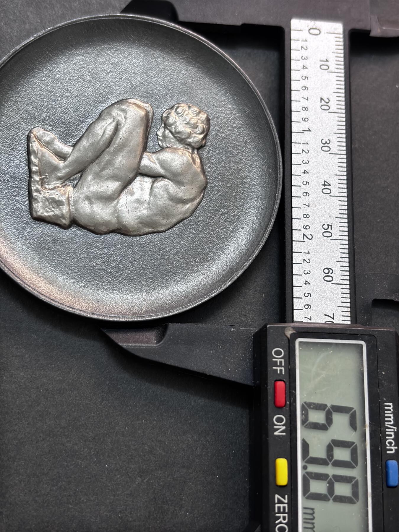 文馨钱币收藏第 278 场，银元，纸币，铜章场 长期接收代拍品 圣彼得堡著名博物馆，艾尔米塔什大型雕像纪念章，详情看图