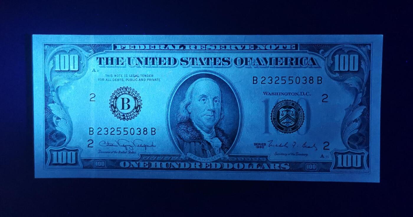 《艾美收藏》第218期-11.2周日外币荟萃 美国1990版小头100美元UNC无47尾8  角不太绝