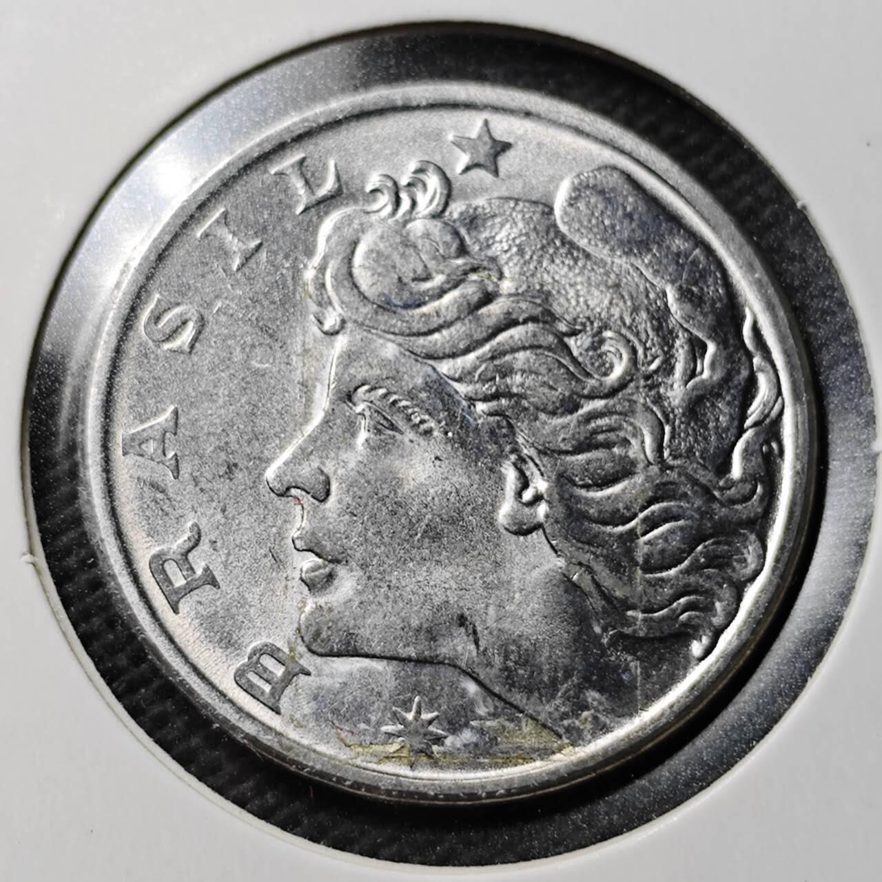 KK钱币收藏小铺  第361场  2月预留时间 周末发货  1976巴西20分 好品